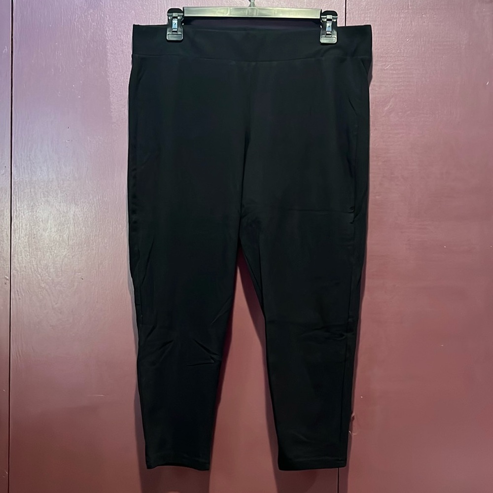 Torrid Black Legging Capri